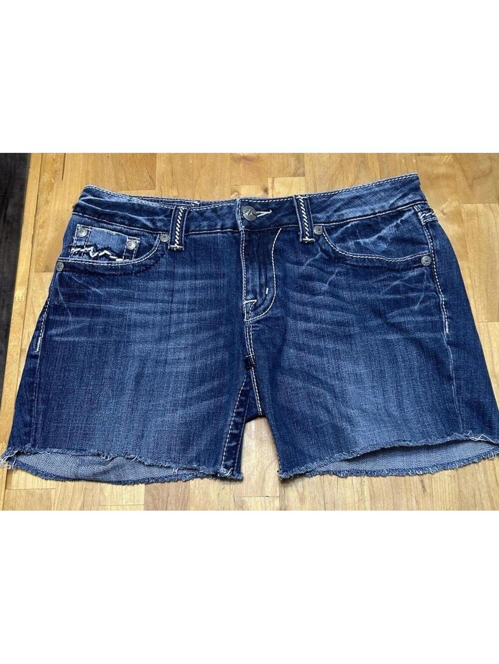 Miss Me Women's Short Size 31 Distressed Frayed Hem